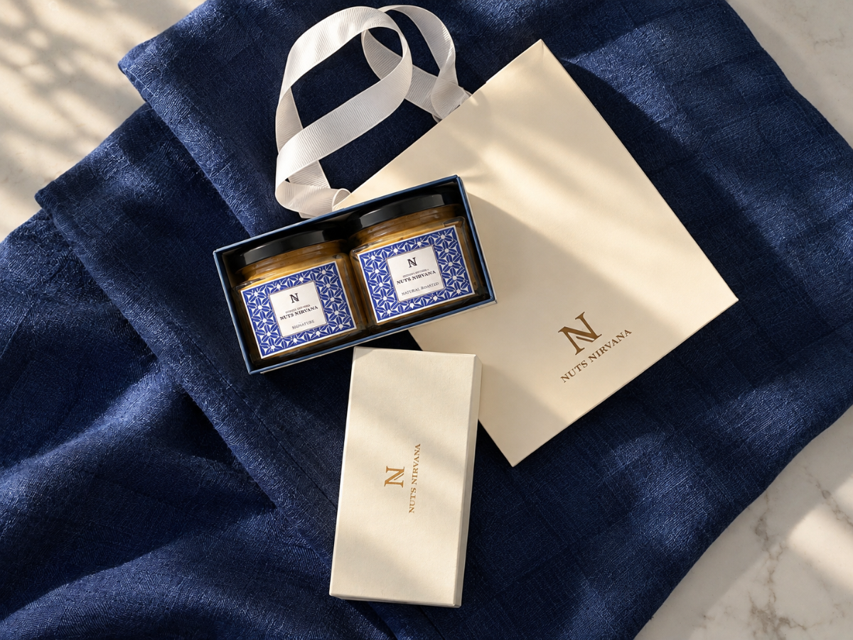 化粧箱に収めた No.1 SIGNATURE